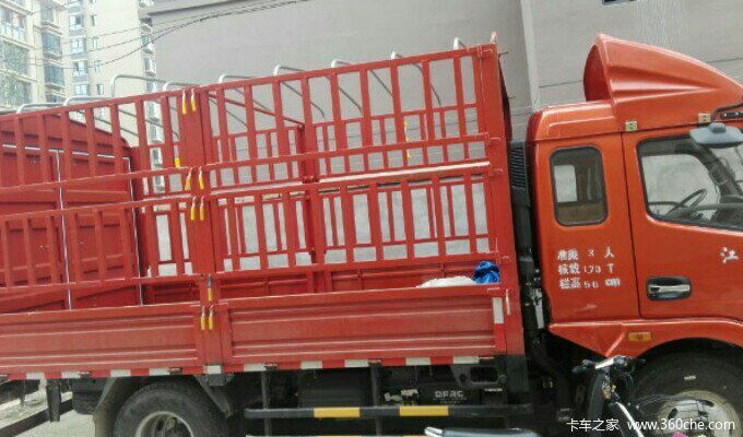 江苏 徐州市 载货车 现有一辆东风货车,车厢长度